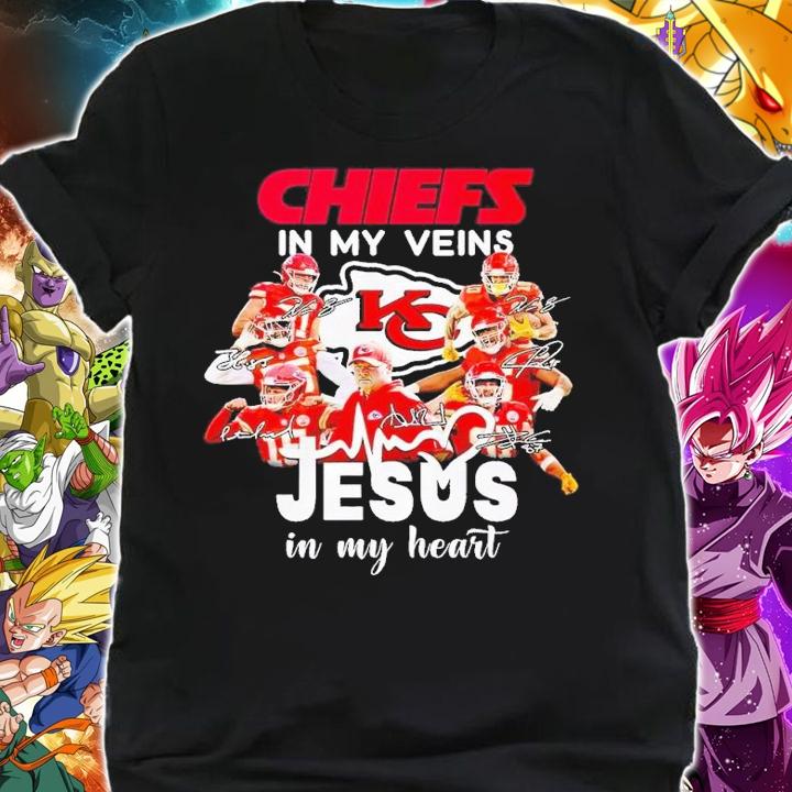 Chiefs in my veins Jesus in my heart signatures shirt t-shirt shirt