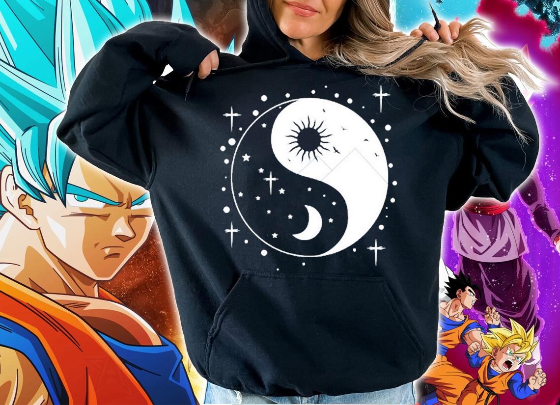 Yin And Yang Pullover T-Shirt hoodie