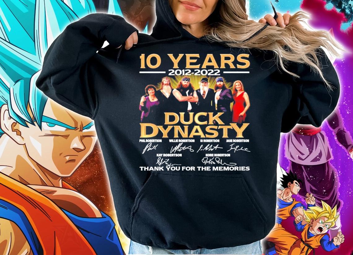 10 years 2012 2022 Duck Dynasty signatures t-shirt hoodie
