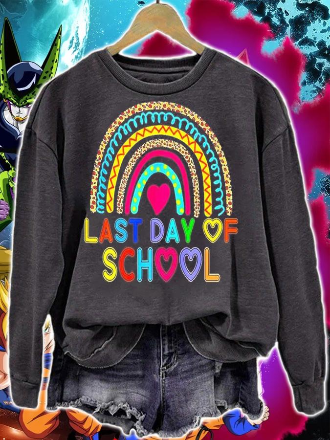 Happy Last Day Of School Teacher Student Rainbow Leopard T-Shirt sweatshirt